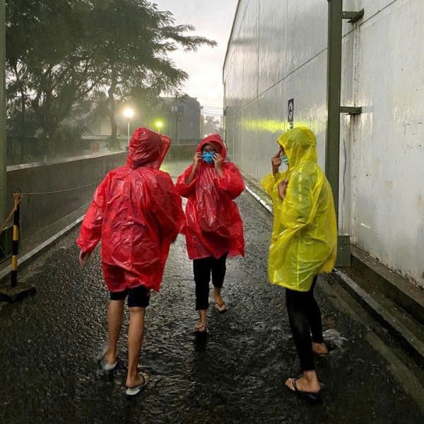 4 Điểm Đáng Chú Ý Của Áo Mưa Thời Trang Tiện Lợi 3 Áo Mưa Thời Trang Chất Lượng