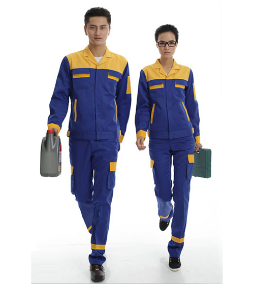 Áo Kỹ Sư Nhiều Túi Và Cách Chọn Chất Vải Giữ Được Form Dáng 4 Quần áo bảo hộ phối màu xanh và vàng có dải phản quang, dễ nhận diện từ xa
