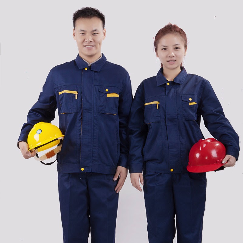 Yếu Tố Ảnh Hưởng Đơn Giá Đặt May Đồng Phục Lao Động Tại TPHCM 1 Đồng phục bảo hộ của tổ công nhân xây dựng may đồng bộ một màu