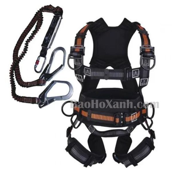 Khóa Hãm Trượt ATC0045: Cơ Cấu Hãm Và Dây Tương Thích 3 Thợ điện đeo đai an toàn khi thao tác ở vị trí phải leo lên xuống nhiều lần