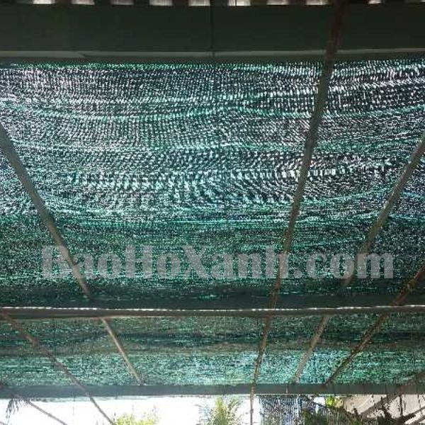 Lưới Che Nắng - 3 Lưu Ý Sử Dụng Đảm Bảo Kéo Dài Tuổi Thọ 2 Cuộn lưới che nắng chưa sử dụng còn nguyên mép biên