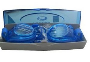 Kính Bảo Vệ Mắt Khi Bơi Thời Trang Tại Vũng Tàu 2 Kính Bảo Vệ Mắt