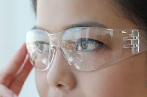 Kính Bảo Hộ Lao Động Chất Lượng