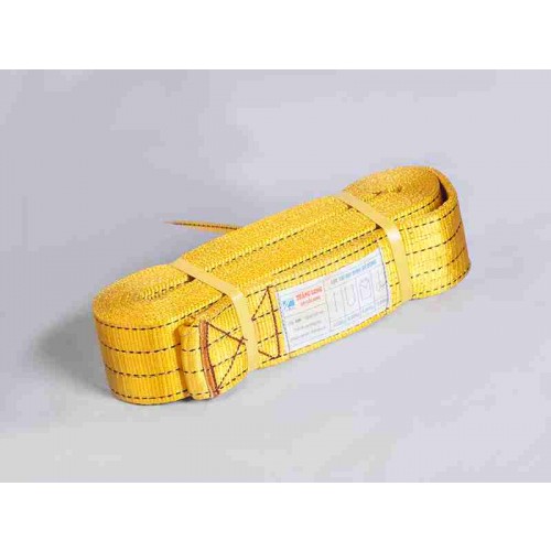 Dây Dù Chằng Buộc Hàng Hóa Và Kéo Vật Liệu Thi Công 3 Dây cẩu hàng bản mười phân với vòng khuyết hai đầu đặt trên nền kho