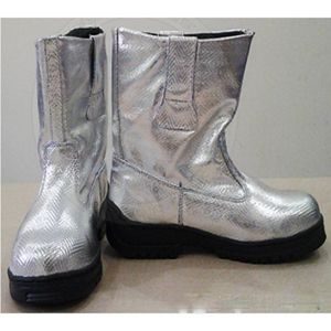 Ủng Chống Cháy Chịu Nhiệt Tráng Nhôm DickSon Tại Hồ Chí Minh 1 ủng chống cháy chịu nhiệt