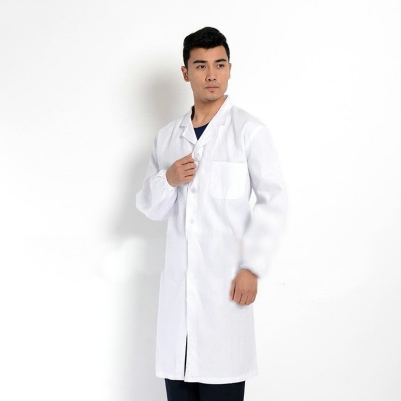 Buồng bệnh đã thay đủ ga, vỏ gối và rèm ngăn giường trước giờ nhận người bệnh