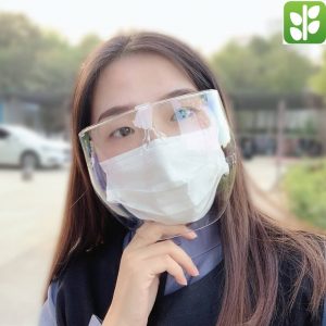 kính-chắn-che-mặt-nhập-khẩu