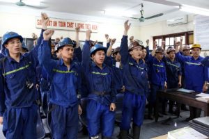 Áo Công Nhân Cơ Khí Bền - Đẹp - Chất Lượng Cao Dành Cho Người Việt 3 áo công nhân cơ khí chất lượng