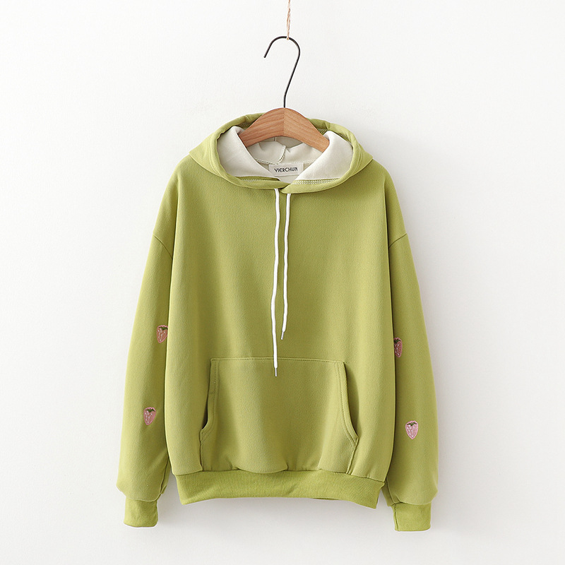 Làm Sao Để Có Ảnh Áo Lớp Đẹp Nhất Cùng Với “Đồng Bọn” ? 5 Áo hoodie màu xanh bơ