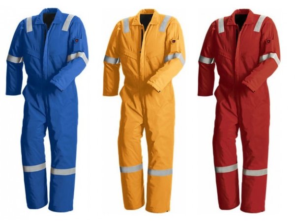 Quần áo bảo hộ dành cho thợ điện làm việc tại hiện trường