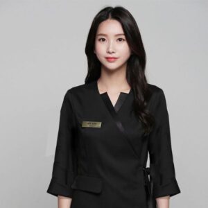 Tôn Vẻ Chuyên Nghiệp - Bí Quyết Chọn Đồng Phục Spa Thanh Lịch Cho Thương Hiệu Của Bạn 1 Đồng Phục Spa Thanh Lịch Màu Đen