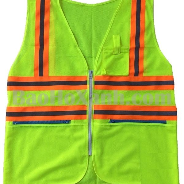 Áo phản quang sử dụng dải vật liệu phản quang của 3M