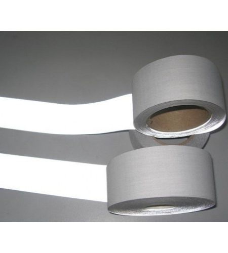Dây phản quang nền vải bản năm centimet may được vào chỗ gập