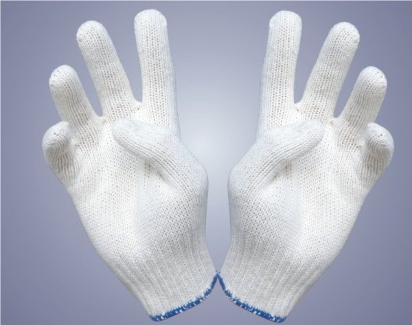 Găng tay cotton dệt màu trắng dùng trong khu vực kiểm soát vệ sinh