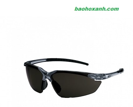 Kính bảo hộ SM912 dùng khi kính gọng thường chưa đủ mức che chắn