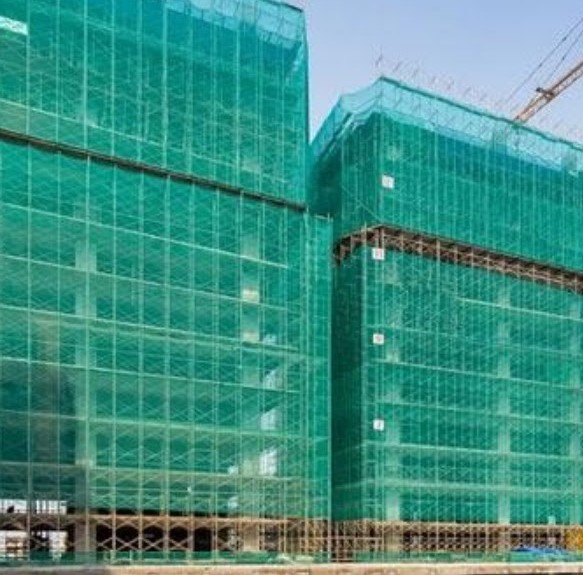 Lưới bao che công trình ATC0162 mắt đan khít màu xanh lá chắn bụi