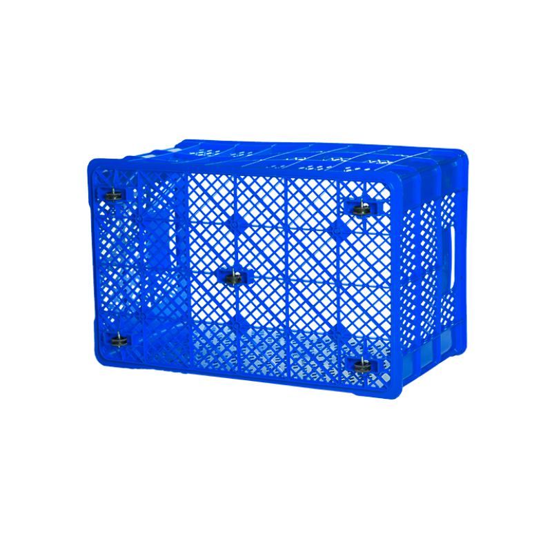 Bánh xe gắn dưới đáy khay nhựa giúp đẩy thay vì khiêng
