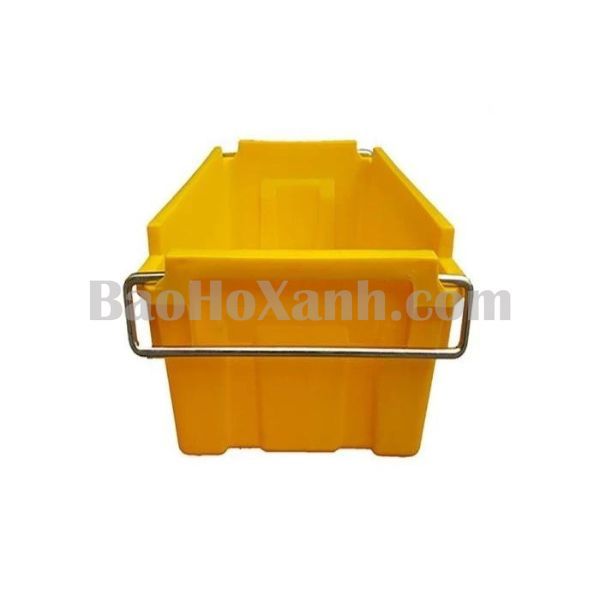 Khay nhựa bít quai xếp chồng khớp gờ miệng trong xưởng