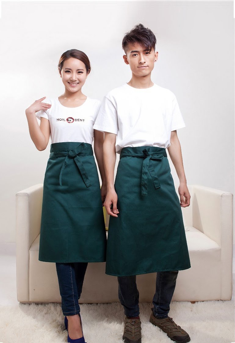 Tạp dề ngang hông dài qua gối cho nhân viên bếp có túi phía trước
