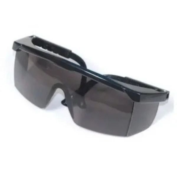 Kính Usafety Mỹ Tiêu Chuẩn CE Màu Đen 212 US-SGM-S0516 KBH0233