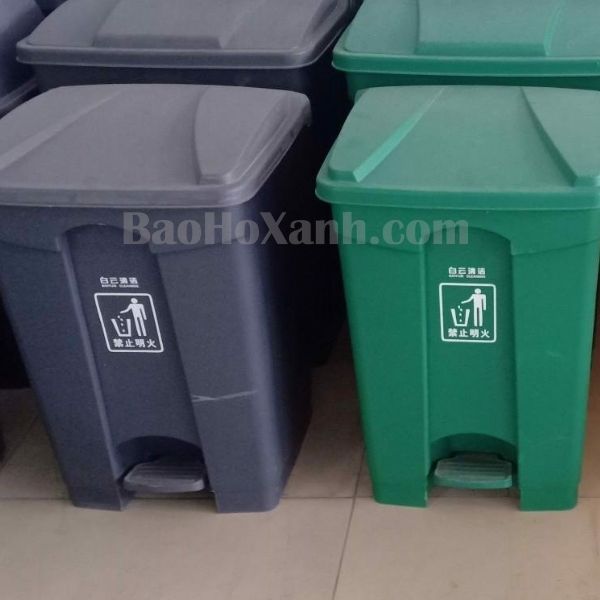 Thùng Rác Đạp Chân 30L Vệ Sinh An Toàn Nhiều Màu - TRA0105