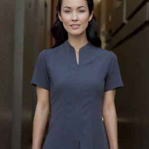 Áo Đồng Phục Spa Phối Nút