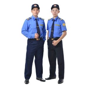 Bộ Đồ Bảo Vệ Nam Chất Lượng Cao Thấm Hút Mồ Hôi Hướng Đến Sự Thoải Mái Khi Mặc, Giúp Người Lao Động Dễ Dàng Vận Động Trong Suốt Ca Trực. Sản Phẩm Phù Hợp Sử Dụng Tại Nhà Xưởng Và Những Khu Vực Cần Nhân Viên Bảo Vệ Thường Xuyên Di Chuyển.
