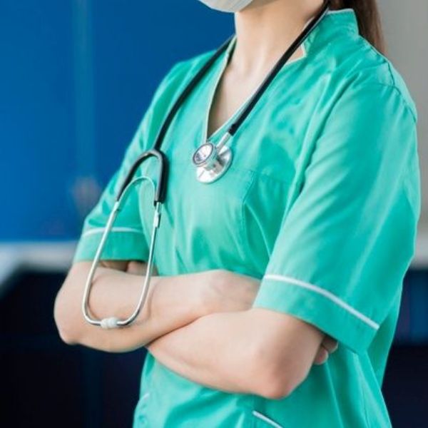 Đồng Phục Bệnh Viện Tay Ngắn Giá Rẻ