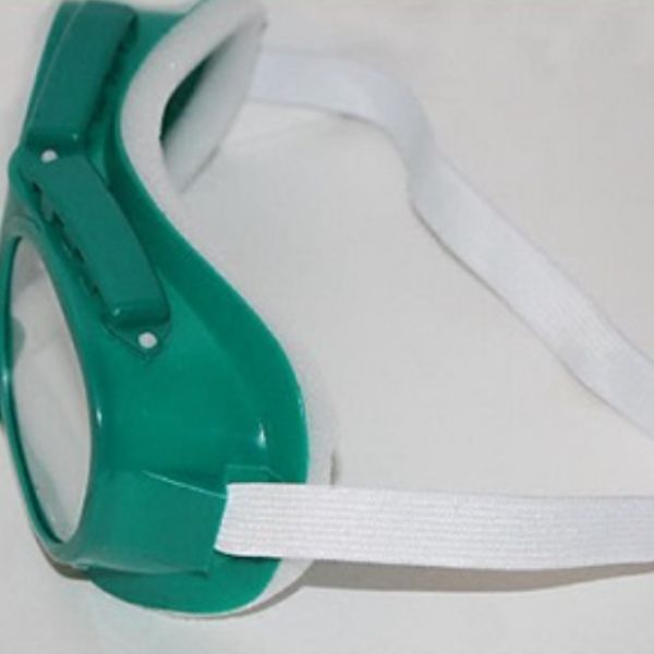 Kính Tiệp Bắn Cát Toàn Tâm Tiêu Chuẩn CE Màu Trắng Nhựa Dẻo PVC Chống Nước